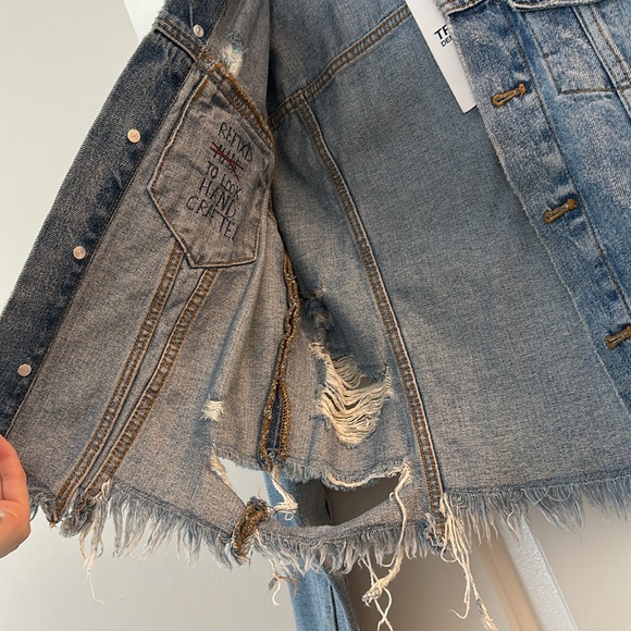 NWT Zara distressed denim jacket - Picture 2 of 7